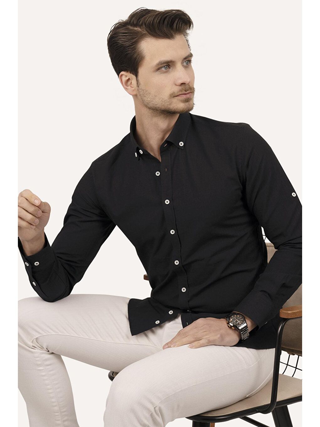 Siyah Yaka Düğmeli Keten Slimfit Erkek Gömlek-4