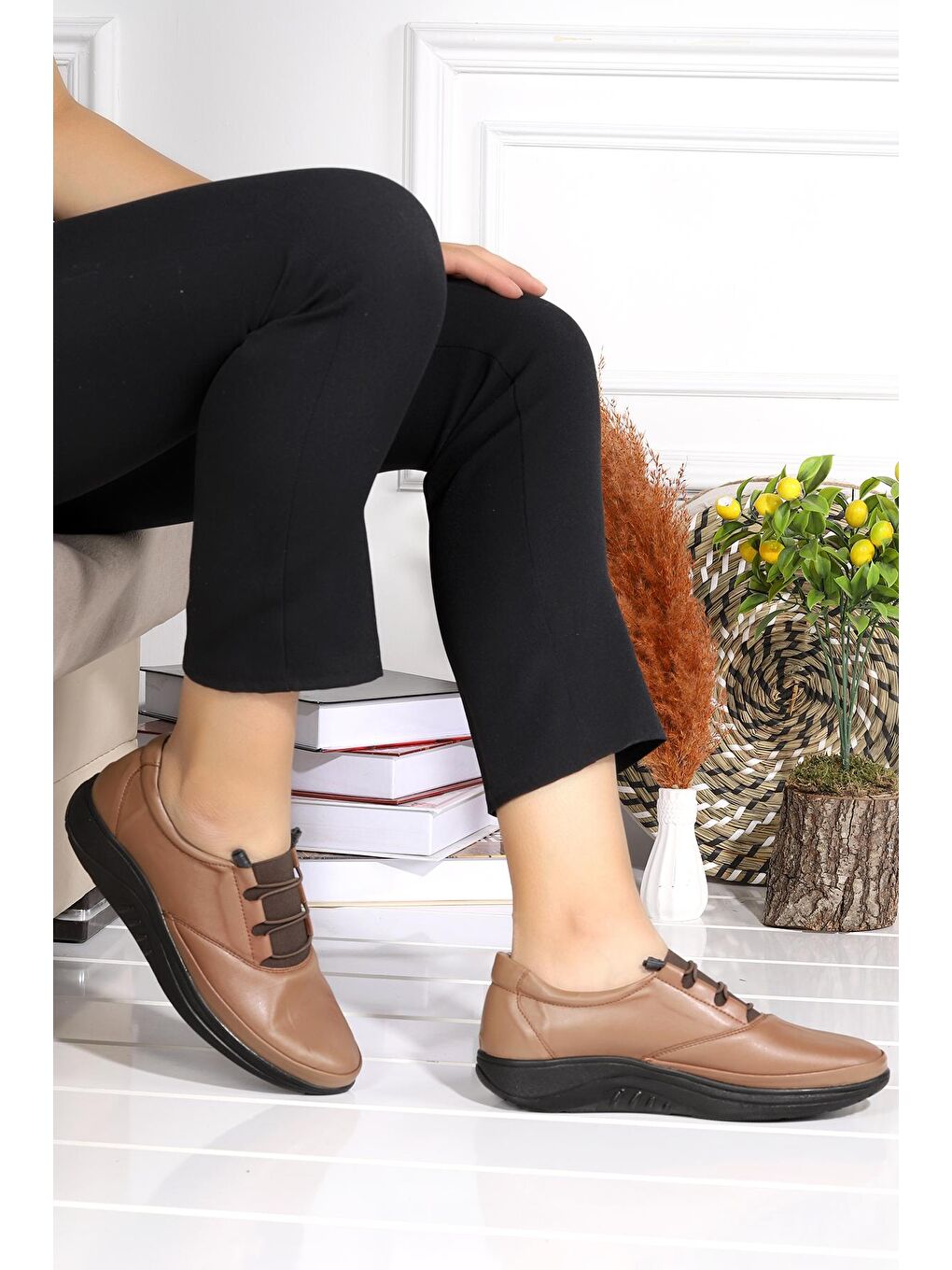 Bej Rahat Konfor Özel Topuk Jeli Anne Günlük Ayakkabı 700