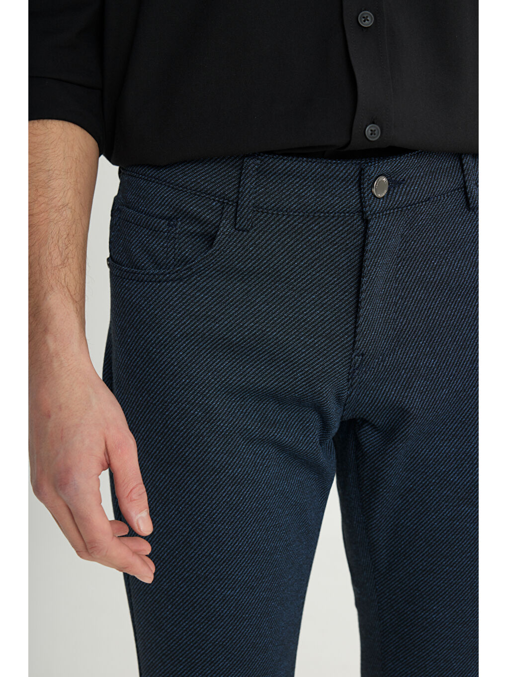 Erkek Lacivert Slim Fit Dar Kesim Diagonal Desenli Yan Cep Pantolon-4