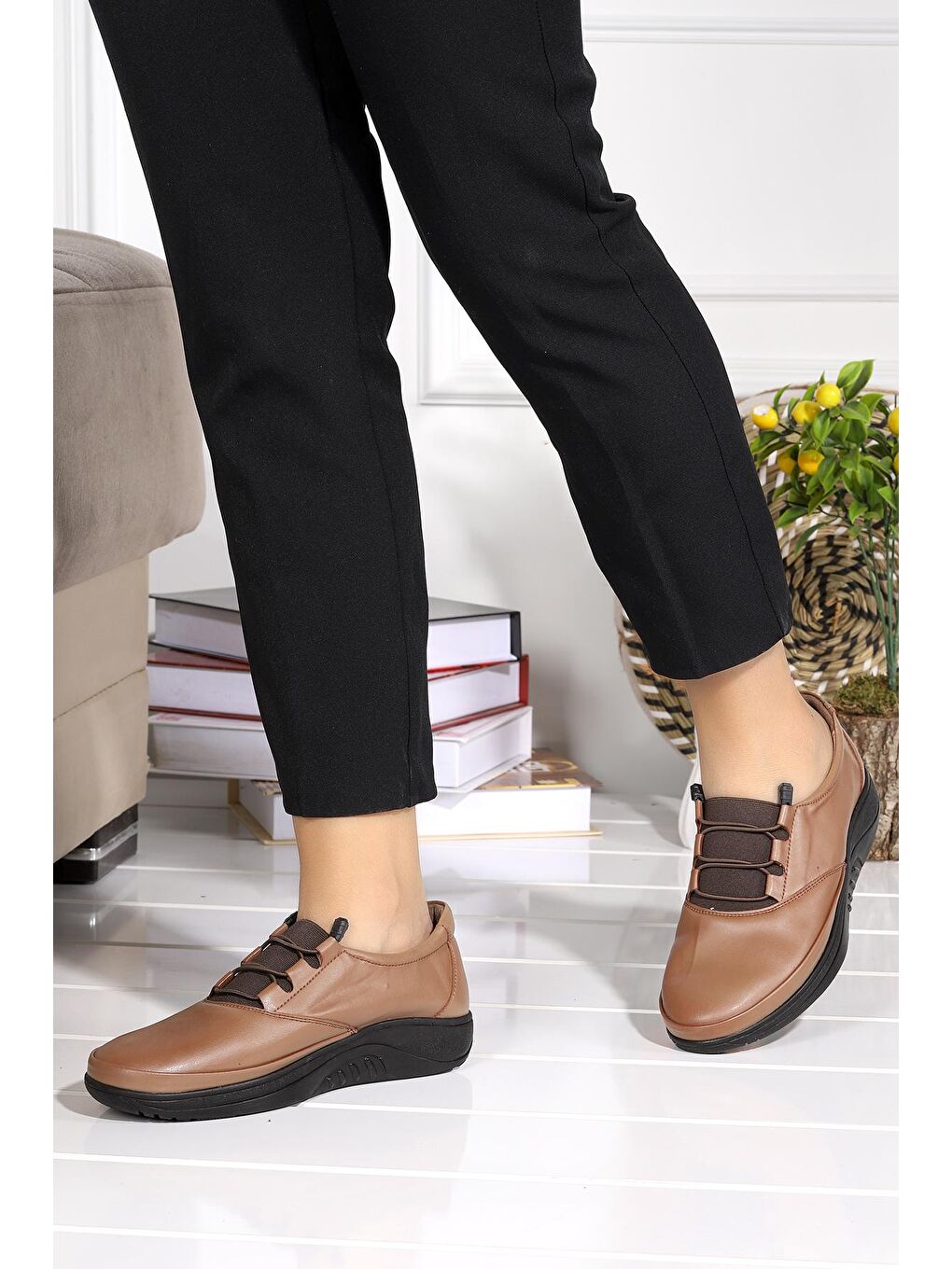 Bej Rahat Konfor Özel Topuk Jeli Anne Günlük Ayakkabı 700-2