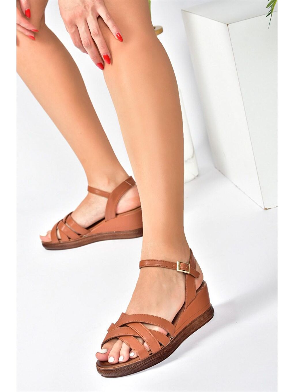 Kahverengi K674305409 Taba Dolgu Taban Kadın Ayakkabı-1