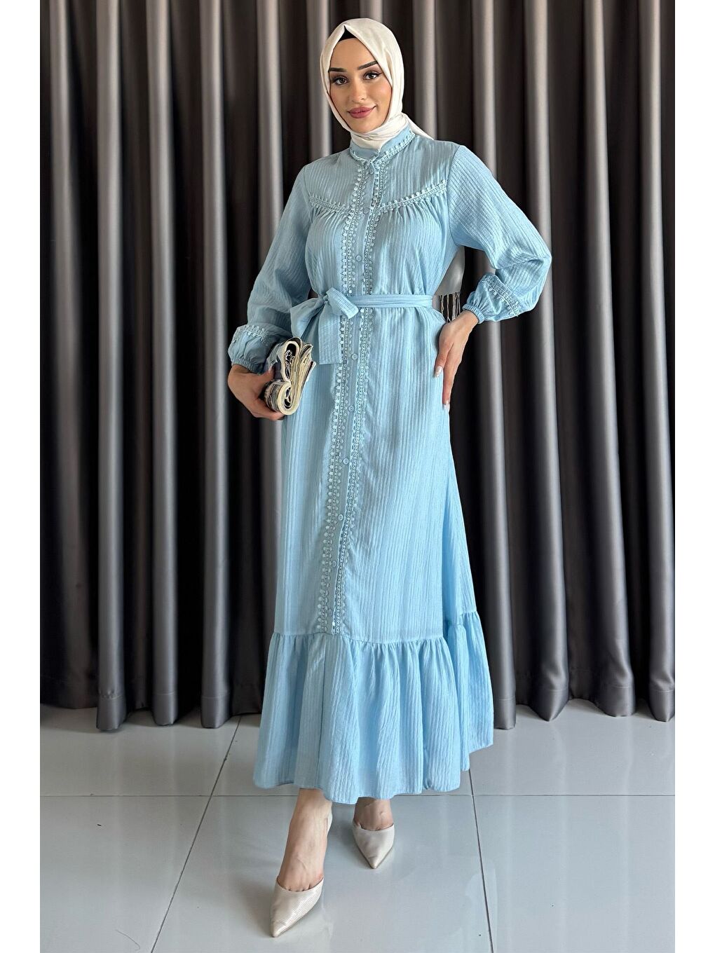 Mavi Boydan Düğmeli Fırfırlı Bel Kuşak Detaylı Tesettür Elbise-3