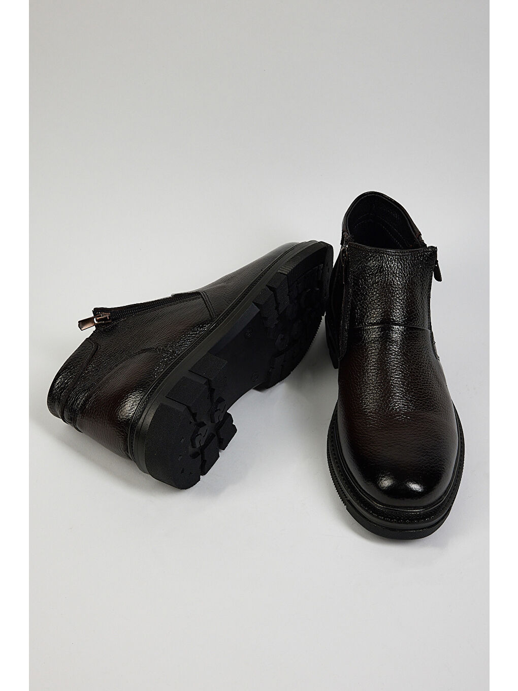 Erkek Siyah Rahat Kalıp Hakiki Deri Çift Fermuarlı Bot-1