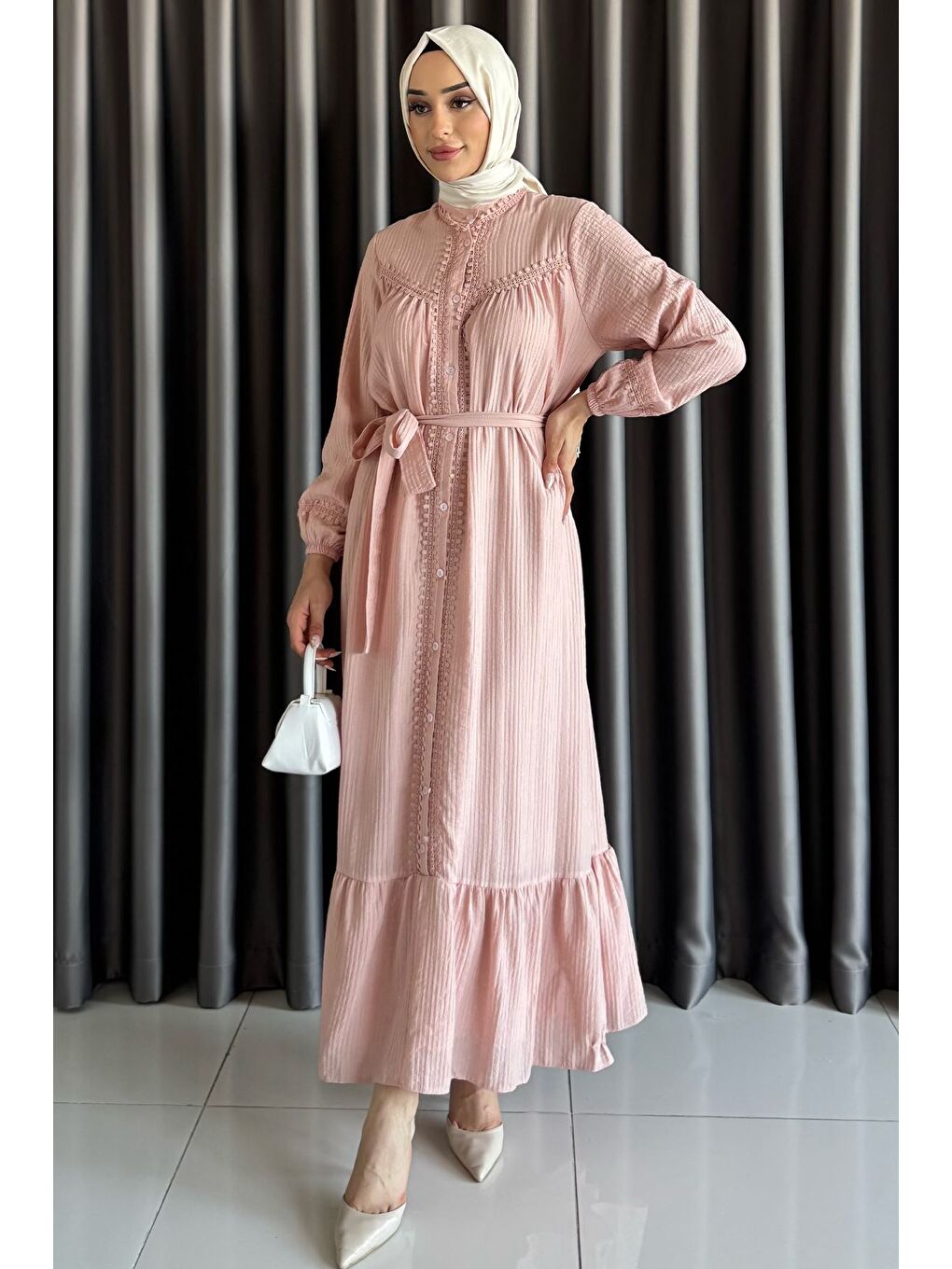 Pembe Boydan Düğmeli Fırfırlı Bel Kuşak Detaylı Tesettür Elbise-3