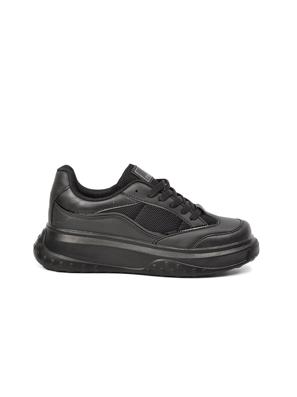 153 Siyah Kalın Taban Kadın Sneaker