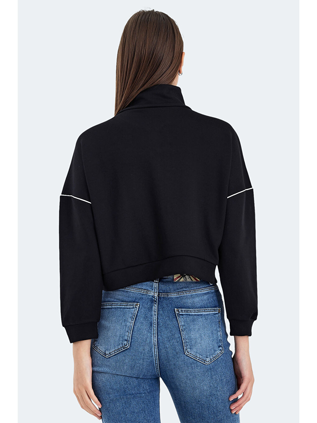 VALENCIA Kadın Crop Siyah Sweatshirt-1