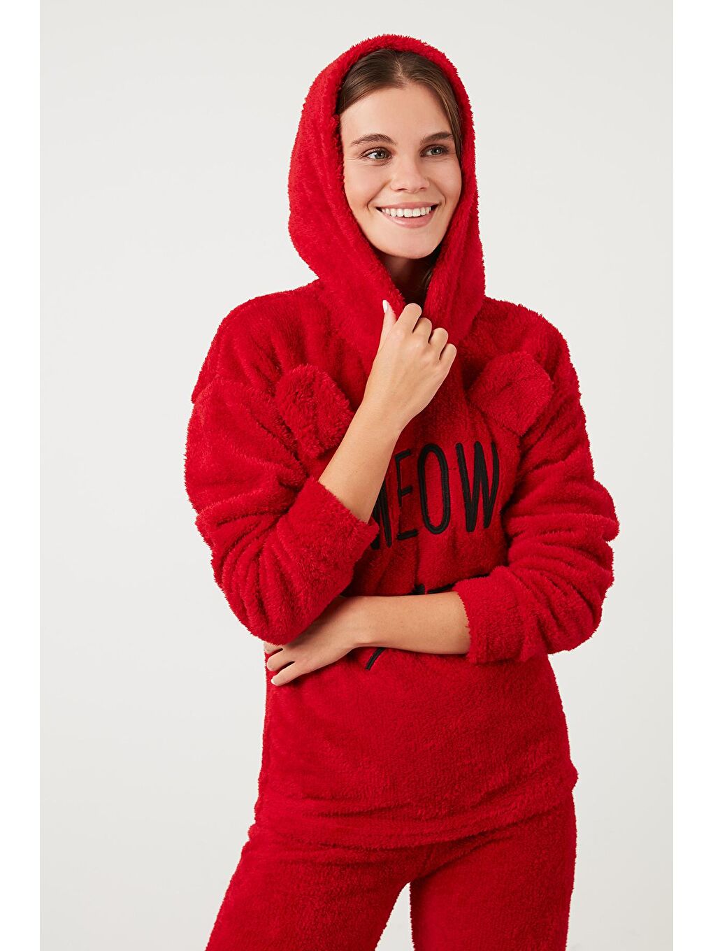 Kırmızı Kapüşonlu Elastik Bantlı Peluş Pijama Takımı 6094130-3