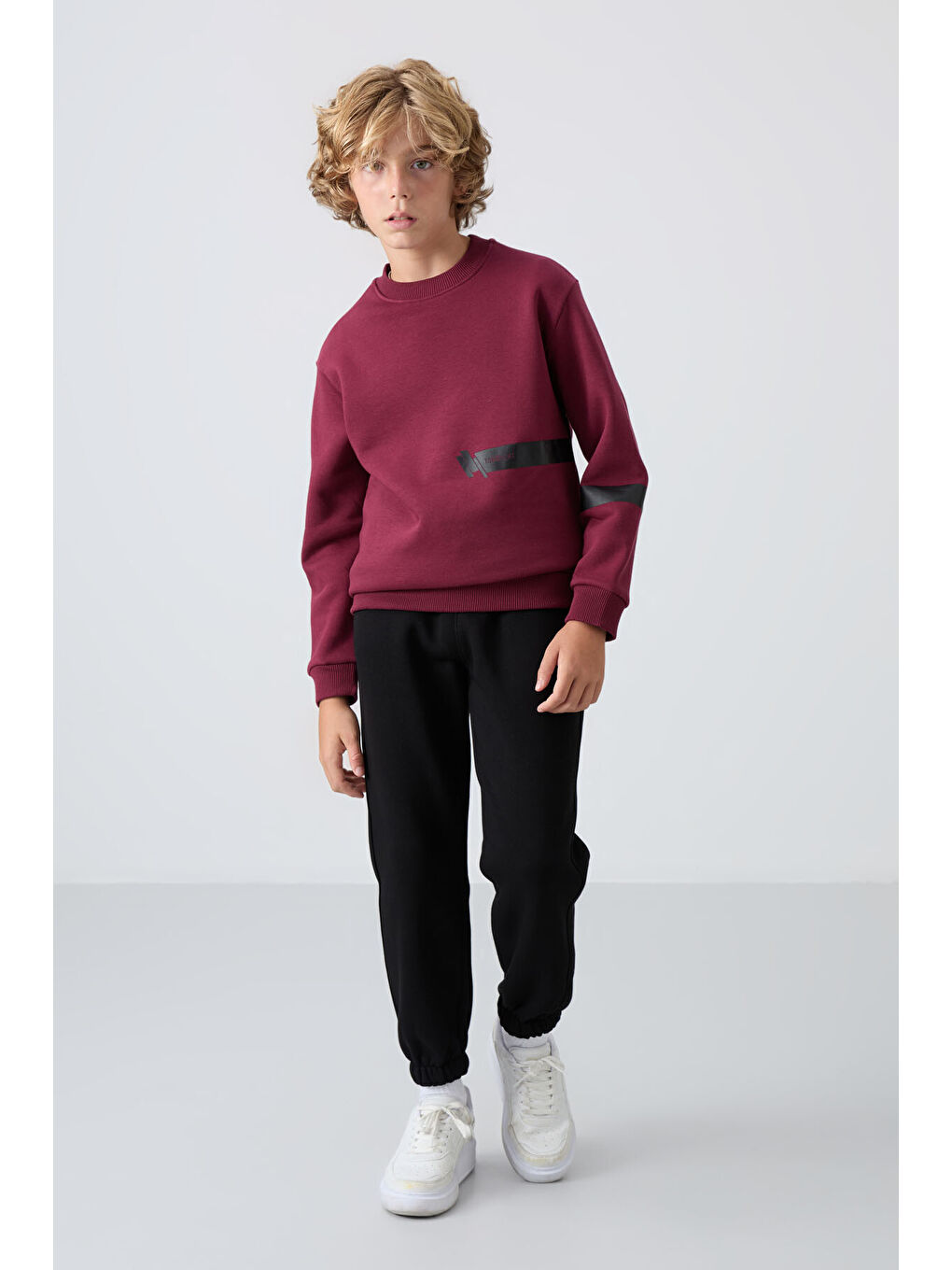 Mor Erguvan Pamuklu Kalın İçi Tüylü Yumuşak Dokulu Standart Fit Baskılı Erkek Çocuk Sweatshirt - 11238-2