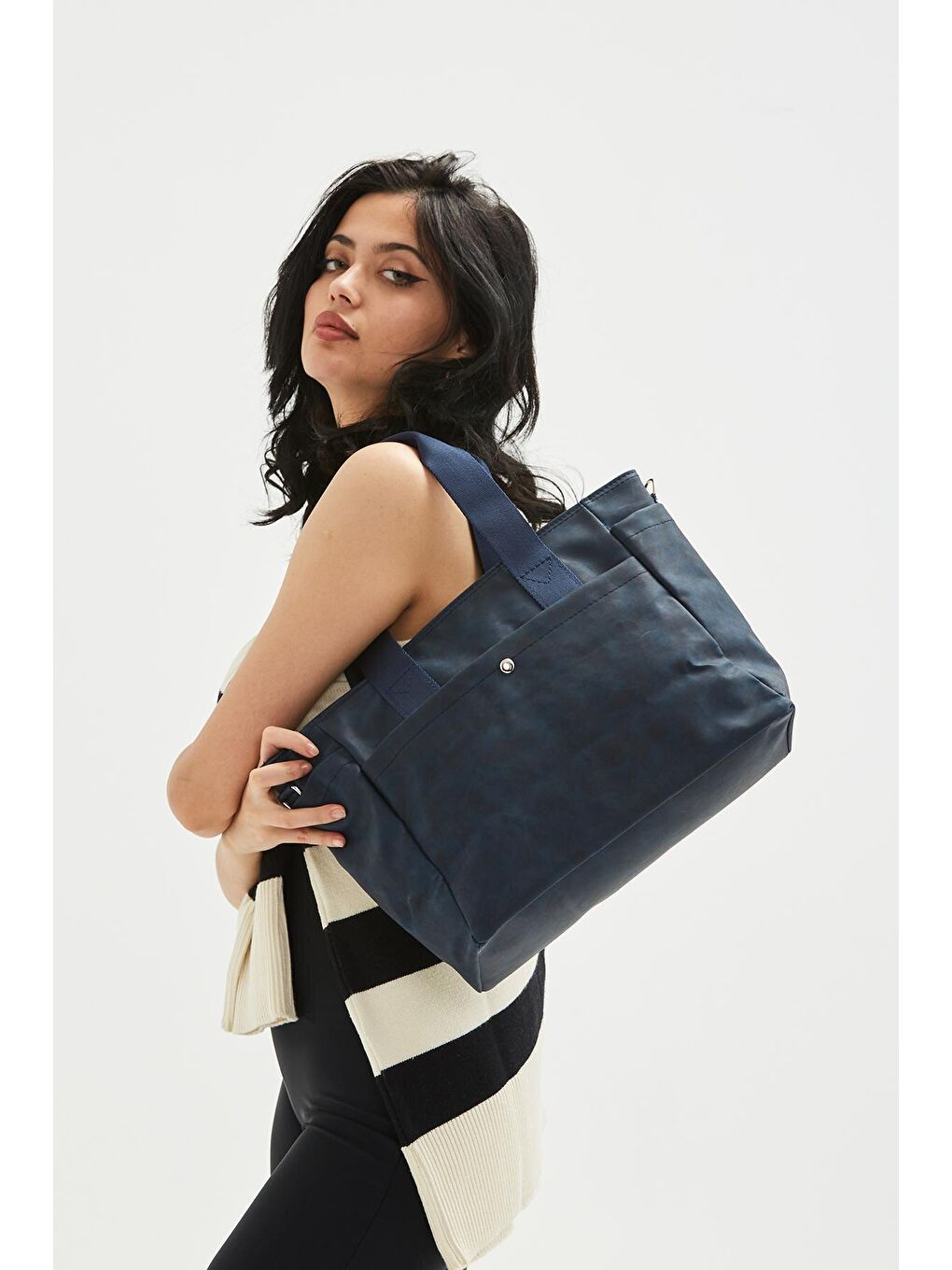 Uzun Askılı Milenanubuk Kadın Çapraz Çanta Lacivert-2