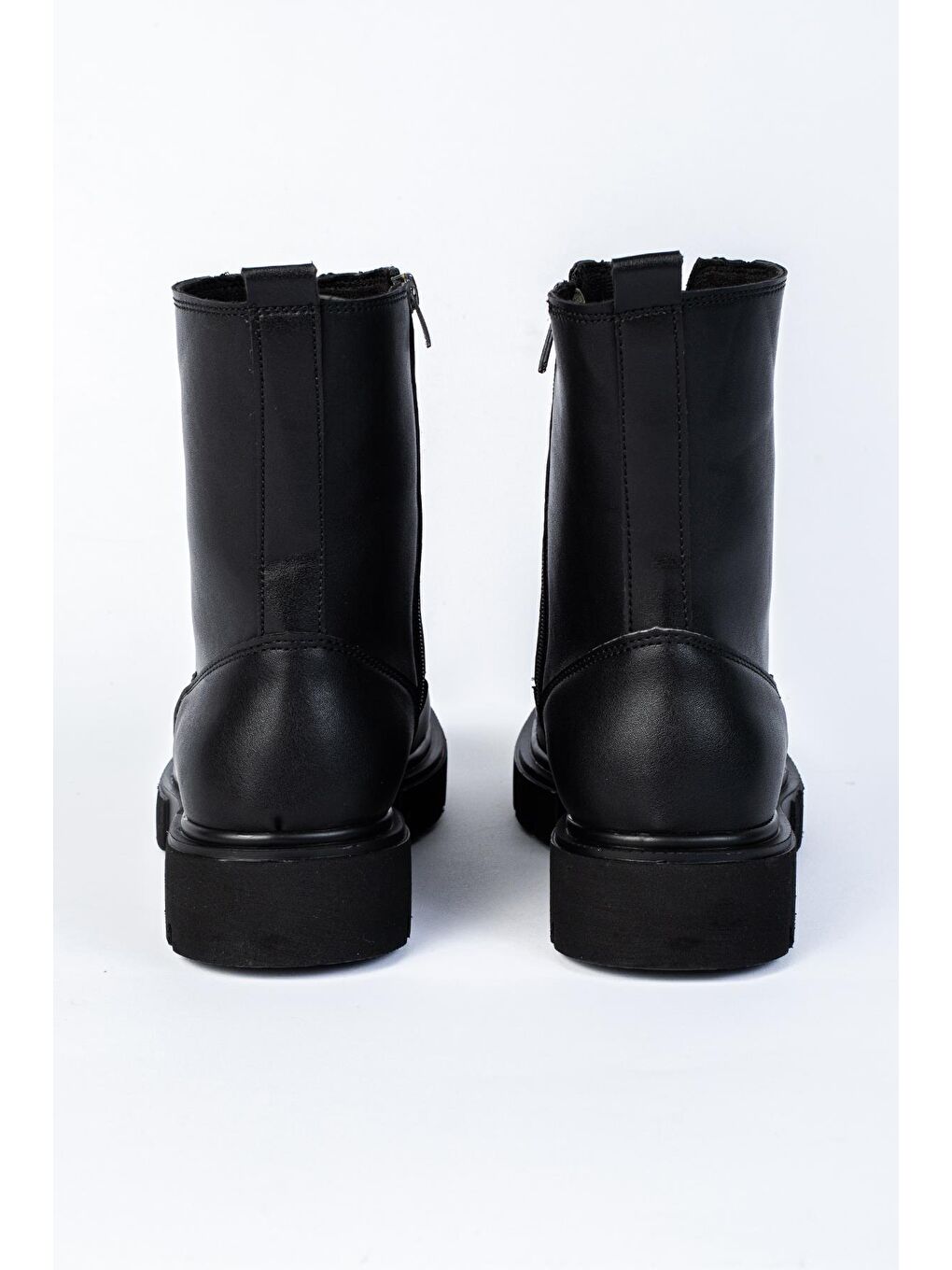 Siyah Yuvarlak Burunlu Fermuarlı Bağcıklı Erkek Bot-2