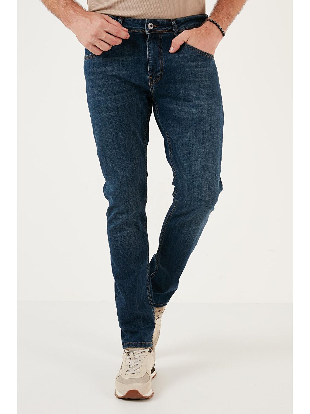 Lacivert Pamuklu Yüksek Bel Slim Fit Dar Paça Jeans 3300J31TOKYO-2