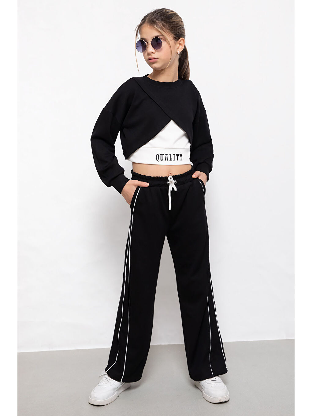 Siyah Şerit Detaylı Geniş Paça Croplu Kız Çocuk 3'lü Takım 19840