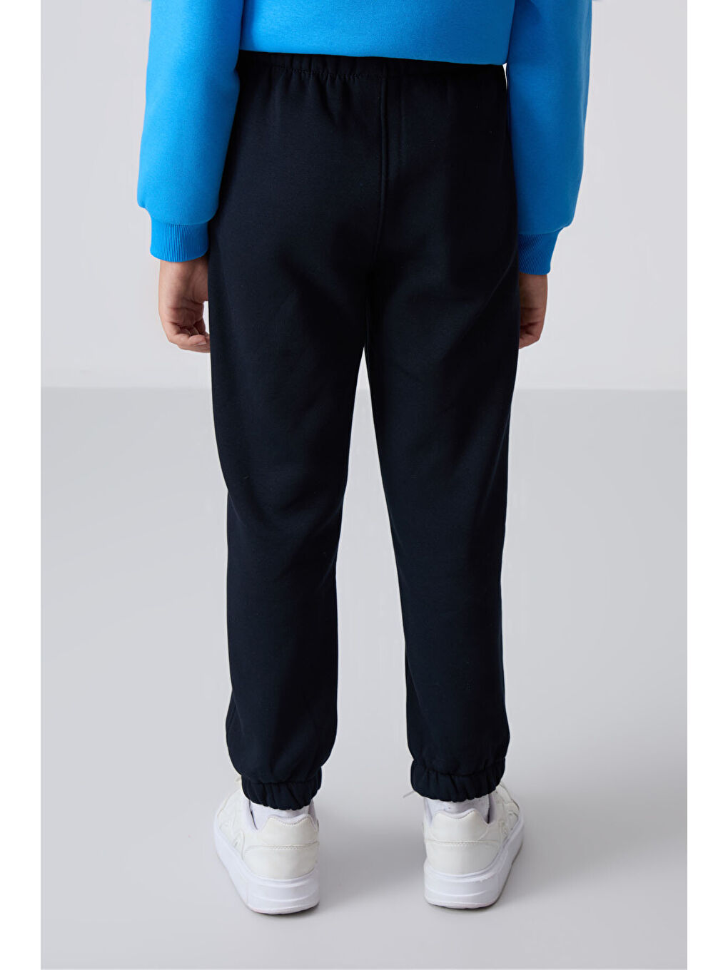 Lacivert Pamuklu Kalın İçi Tüylü Yumuşak Dokulu Standart Fit Baskılı Erkek Çocuk Eşofman Alt - 1122-8