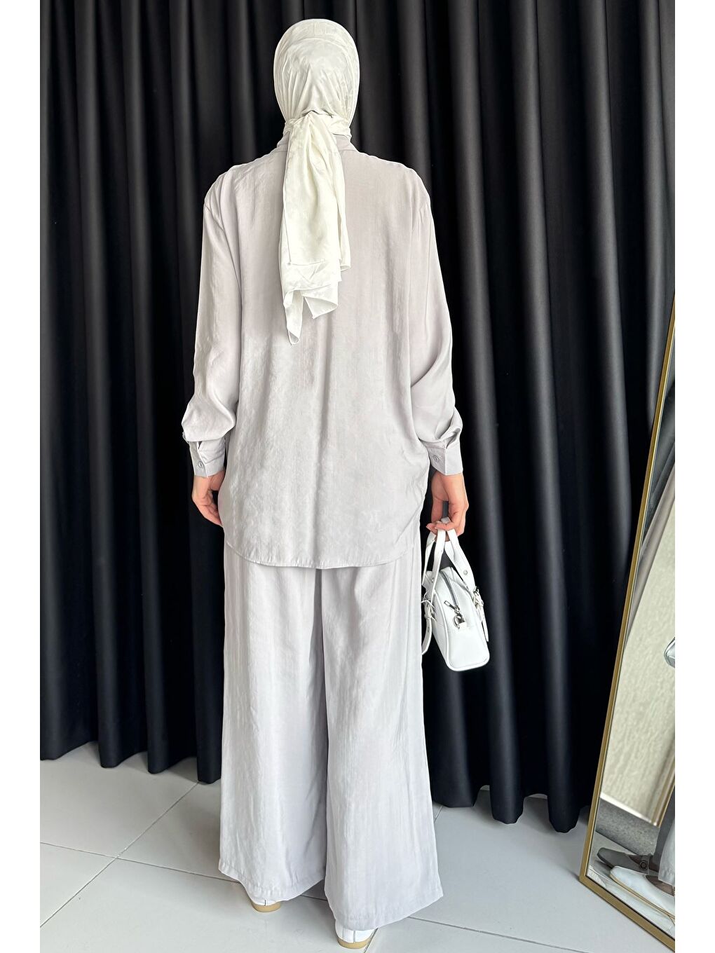 Gri Kadın Boncuk İşlemeli Tesettür Gömlek Pantolon İkili Takım-7