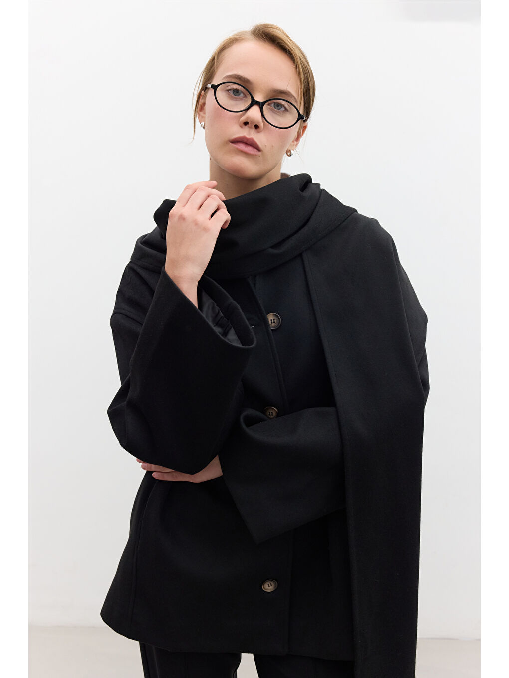 Şal Yakalı Kaşe Kaban Siyah-2