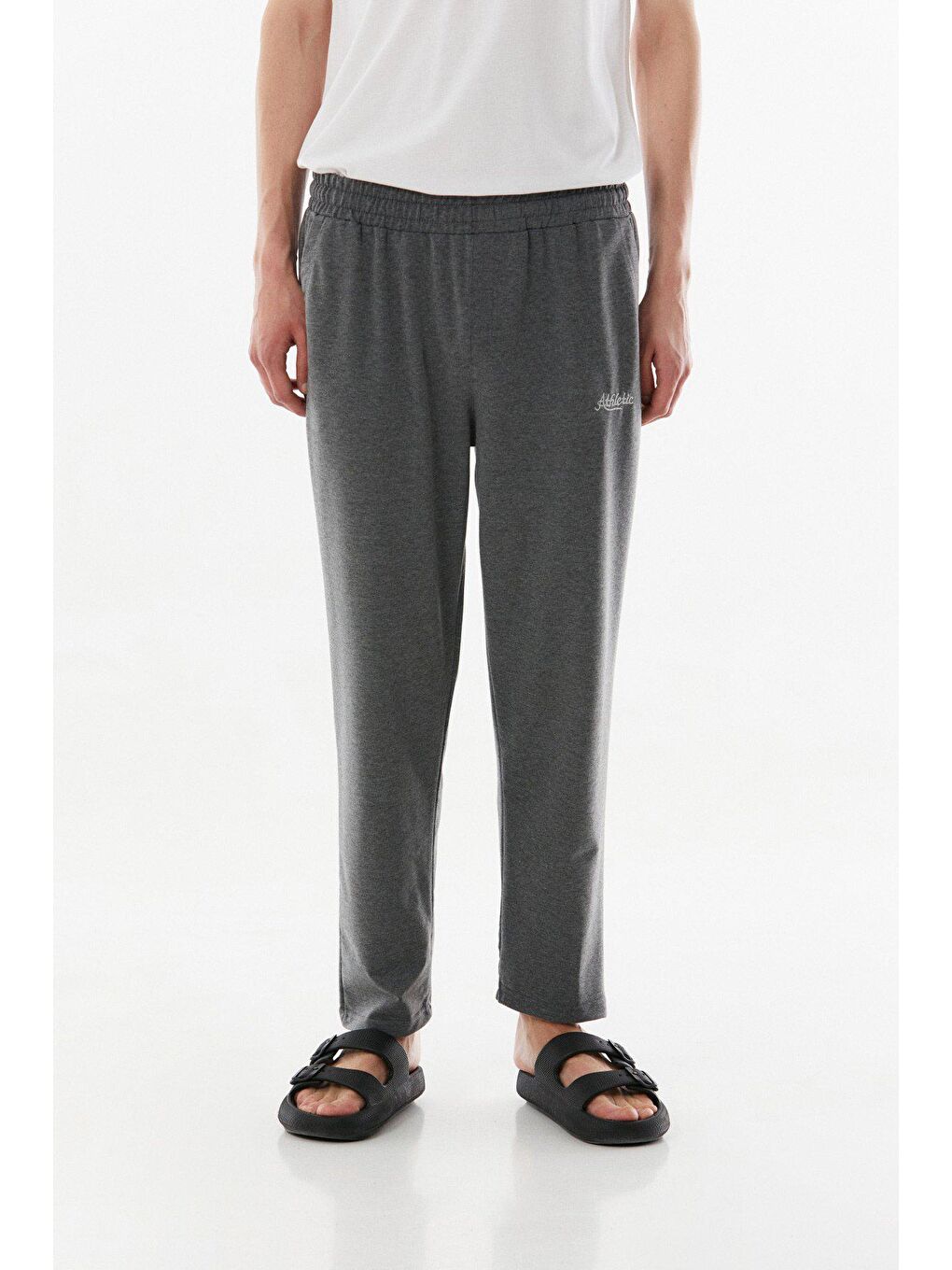 Antrasit Nakışlı Büyük Beden Eşofman Altı-4