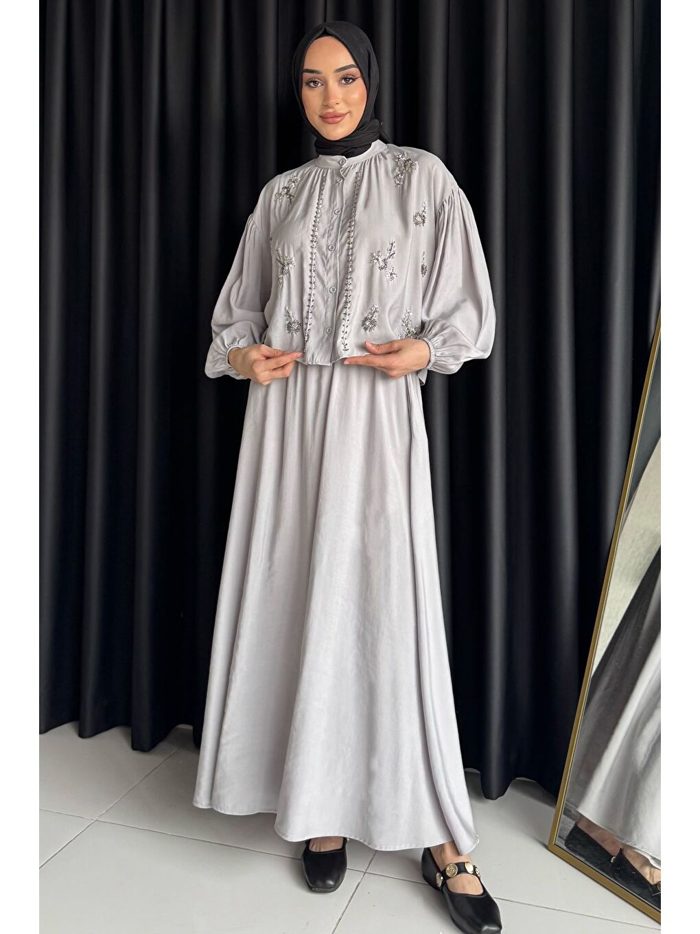 Gri Boncuk İşlemeli Gömlek Etek Tesettür İkili Takım-3