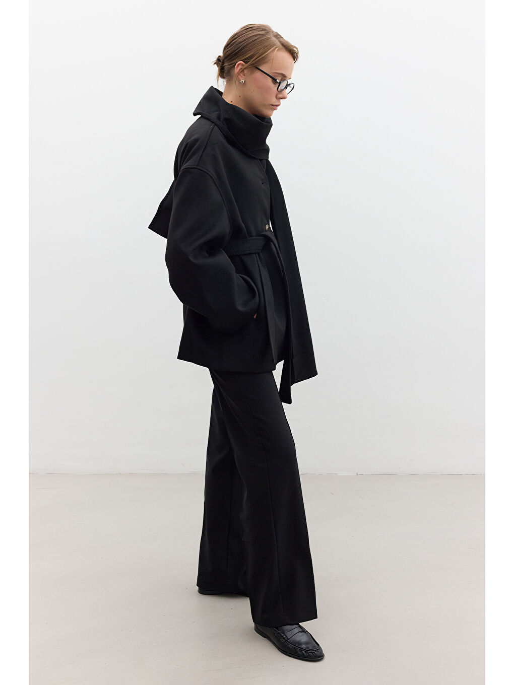 Şal Yakalı Kaşe Kaban Siyah-6