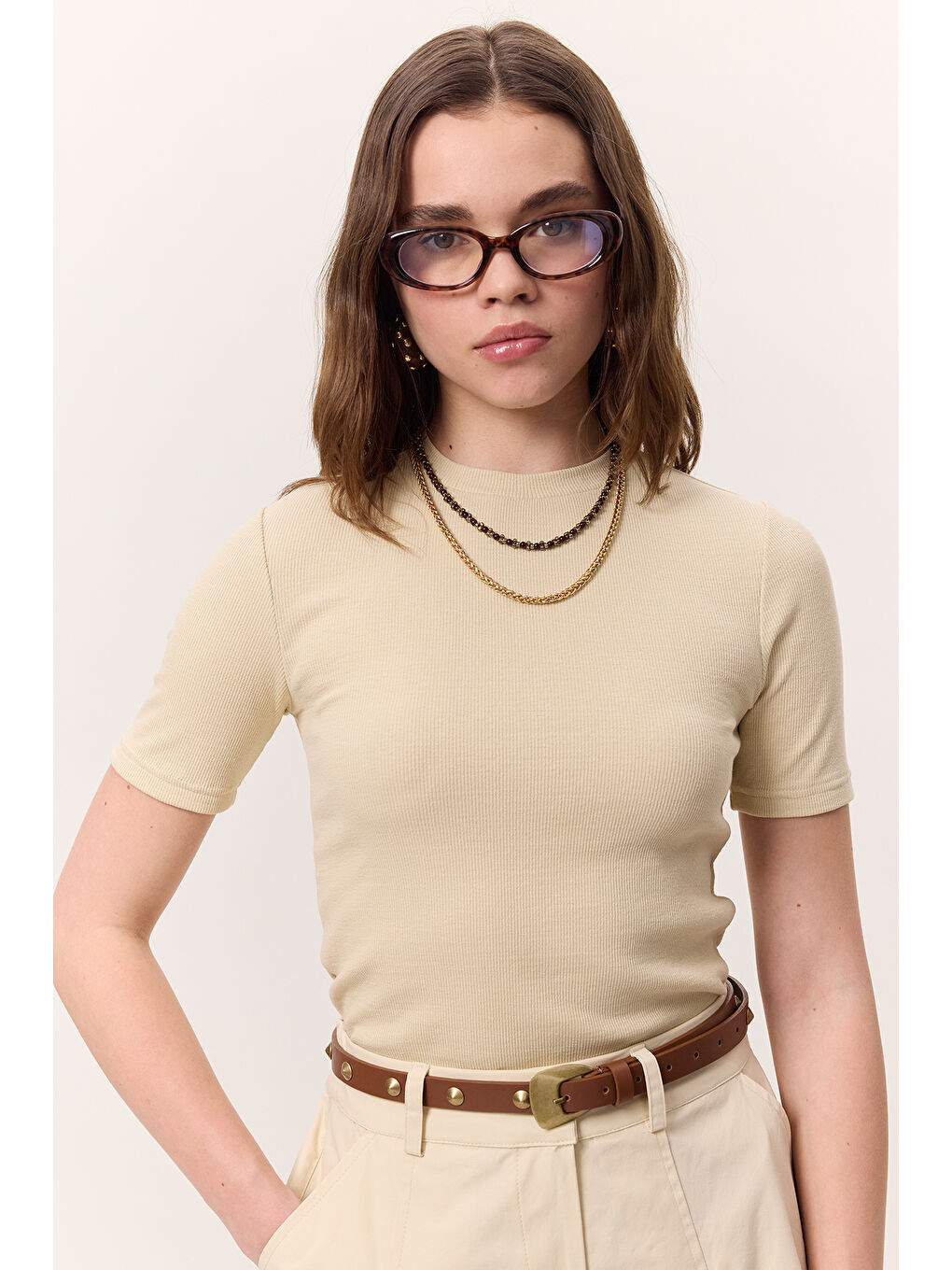 Kısa Kollu Rıbana Body Bej