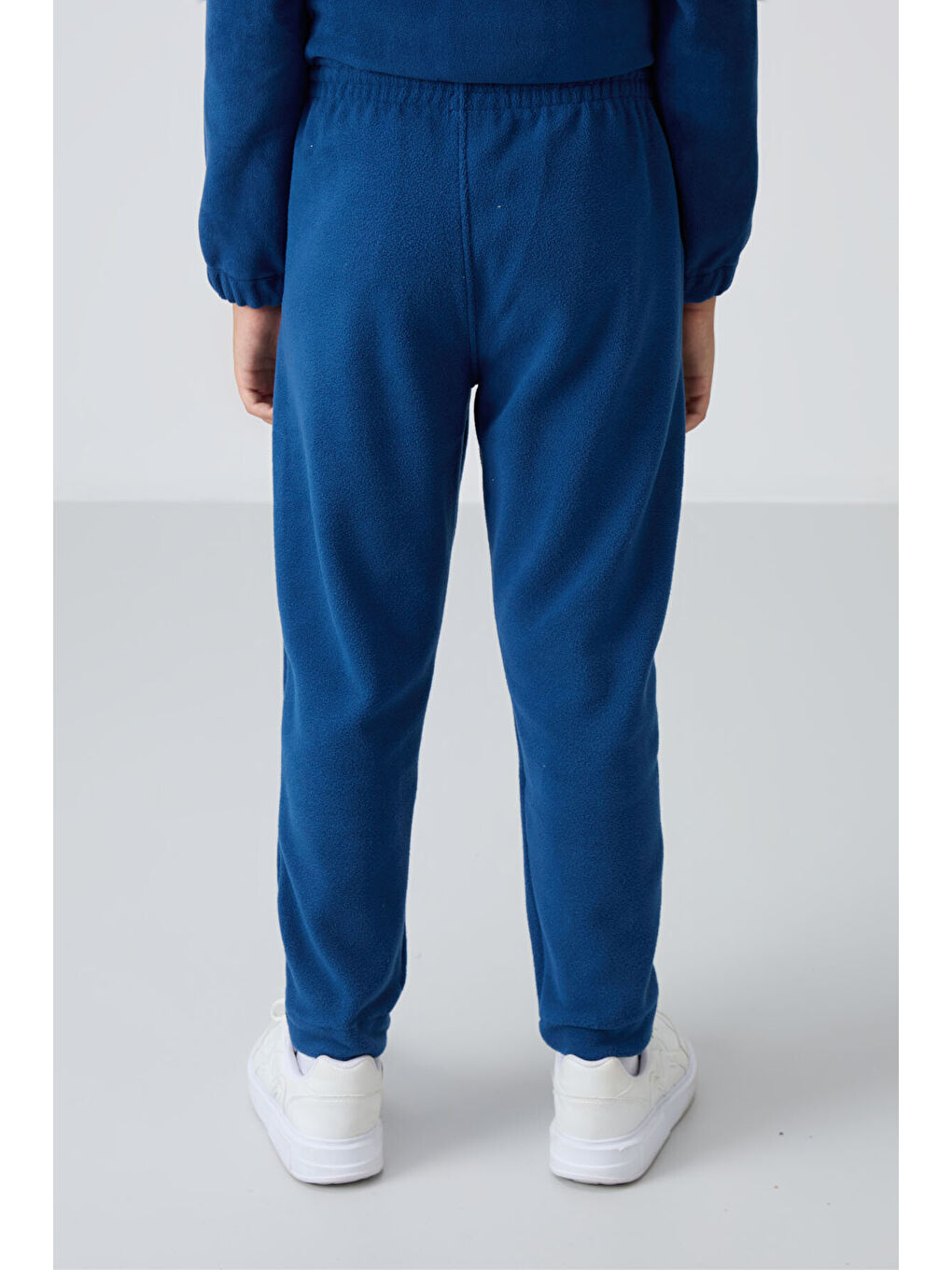 Mavi Parlament Kalın Yumuşak Dokulu Standart Fit Nakışlı Polar Erkek Çocuk Eşofman Alt - 11219-8