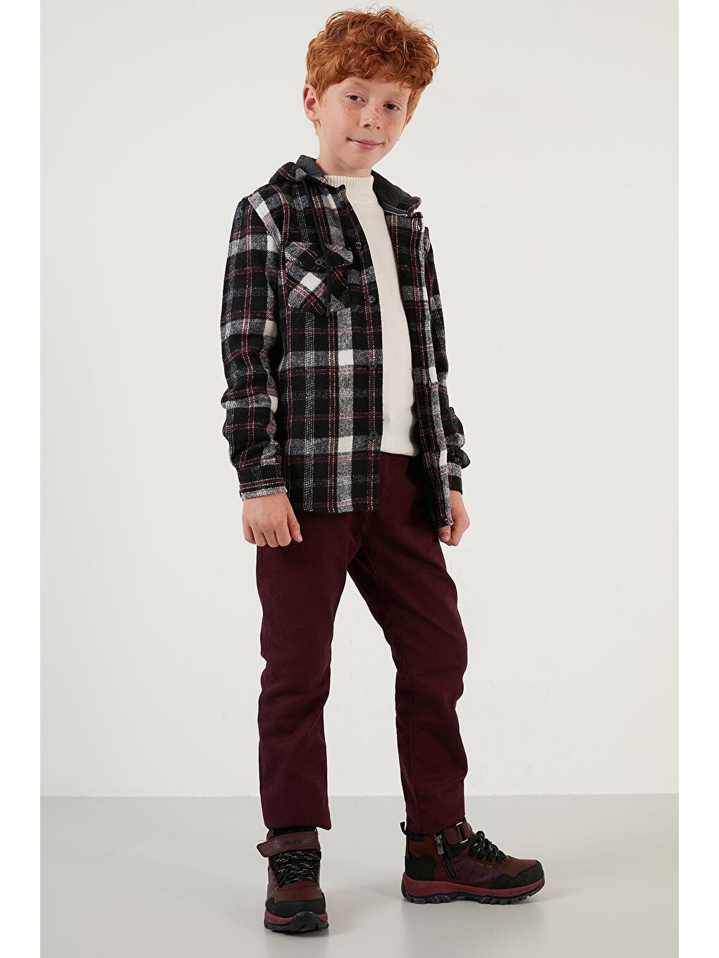 Siyah Kapüşonlu Cepli Ekoseli Oduncu Erkek Çocuk Gömlek CF22W814672-3