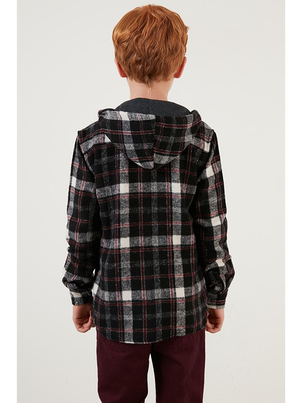 Siyah Kapüşonlu Cepli Ekoseli Oduncu Erkek Çocuk Gömlek CF22W814672-4