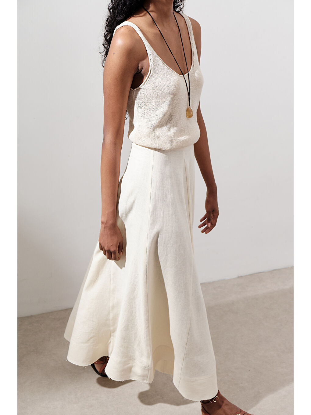 Bej Keten Geniş Parçalı Etek Vanilya-1