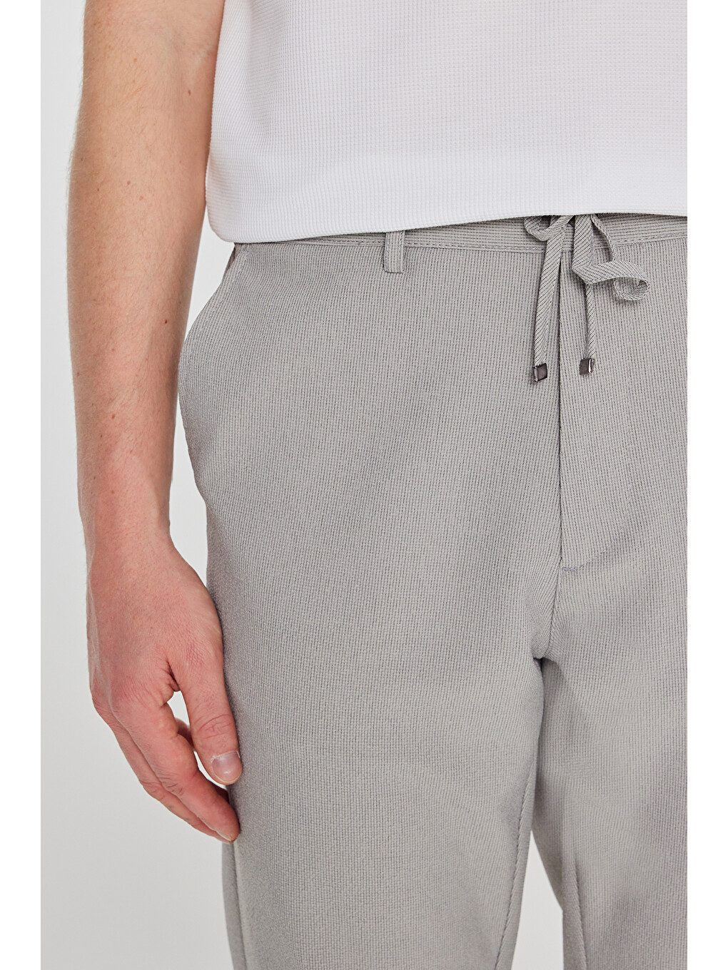 Erkek Açık Yeşil Slim Fit Beli Bağlamalı Gofre Desenli Yan Cepli Casual Pantolon-3