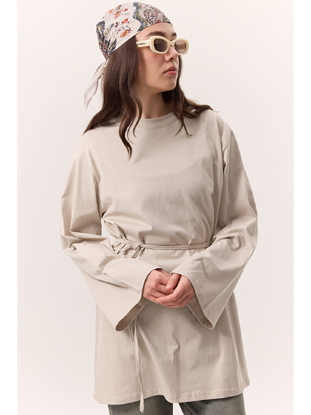 Bej Bağlama Detaylı Oversıze Tshırt Taş-2