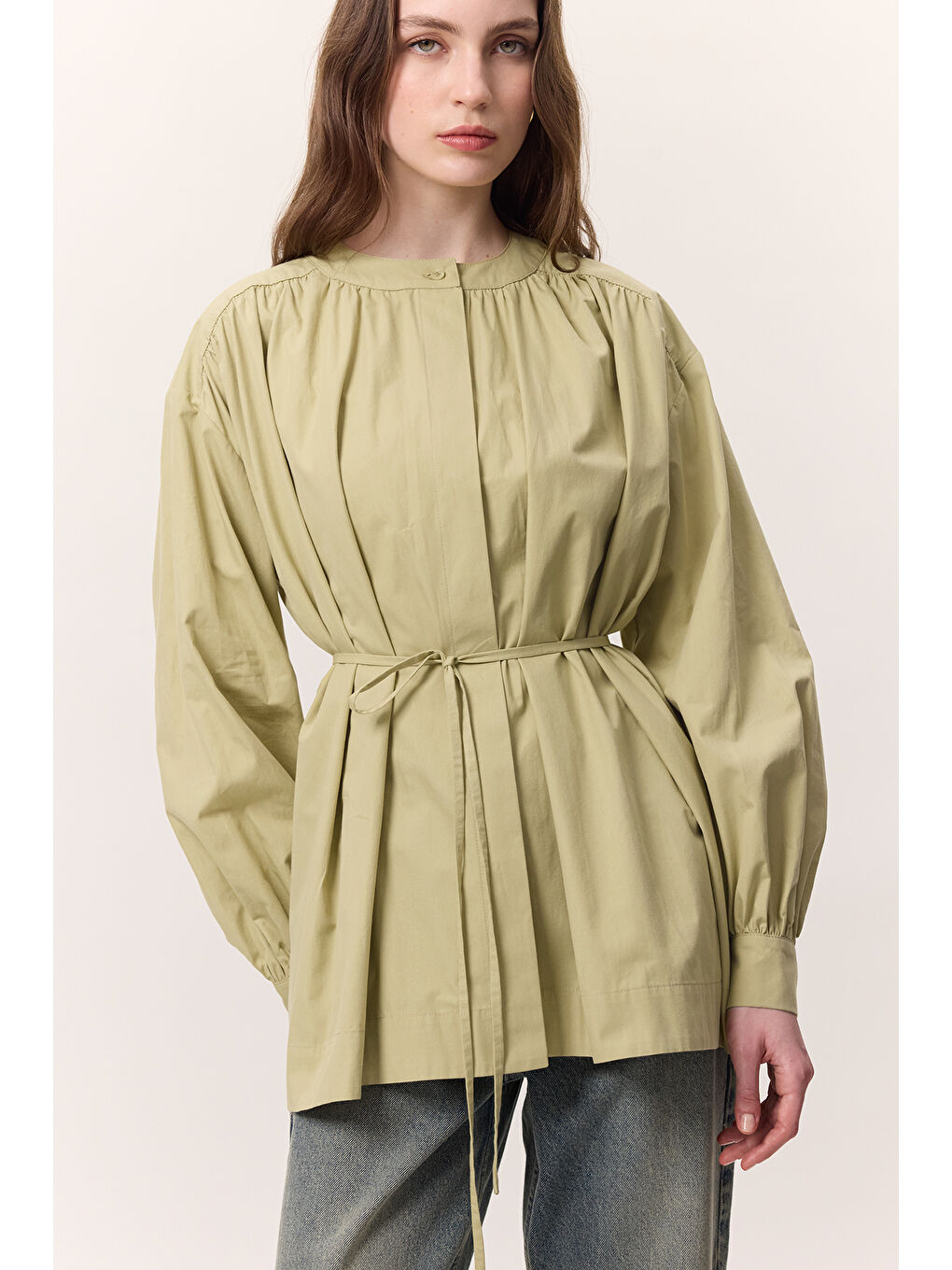 Yeşil Büzgü Detaylı Geniş Gömlek Adaçayı-5