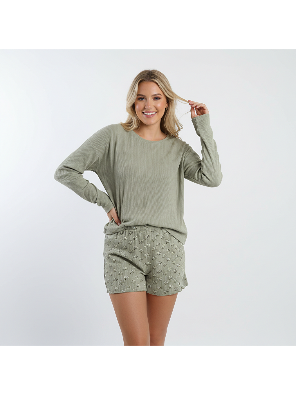 Kadın Jakarlı Uzun Kollu Açık Yeşil Renk 2'li Pijama Takımı Bb2315-1