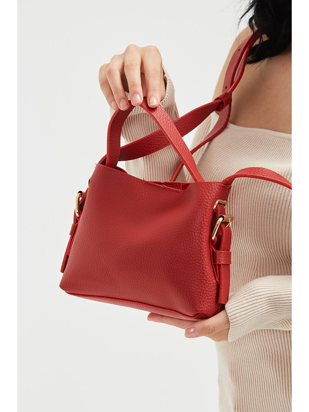 Uzun Askılı Pia Kadın Çapraz Çanta Kırmızı