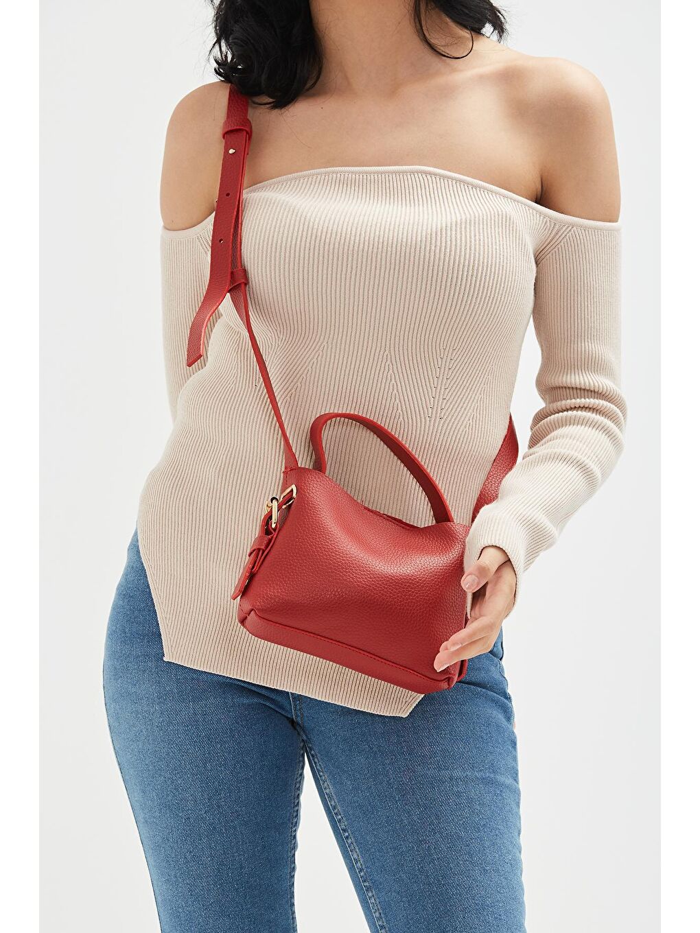 Uzun Askılı Pia Kadın Çapraz Çanta Kırmızı-2