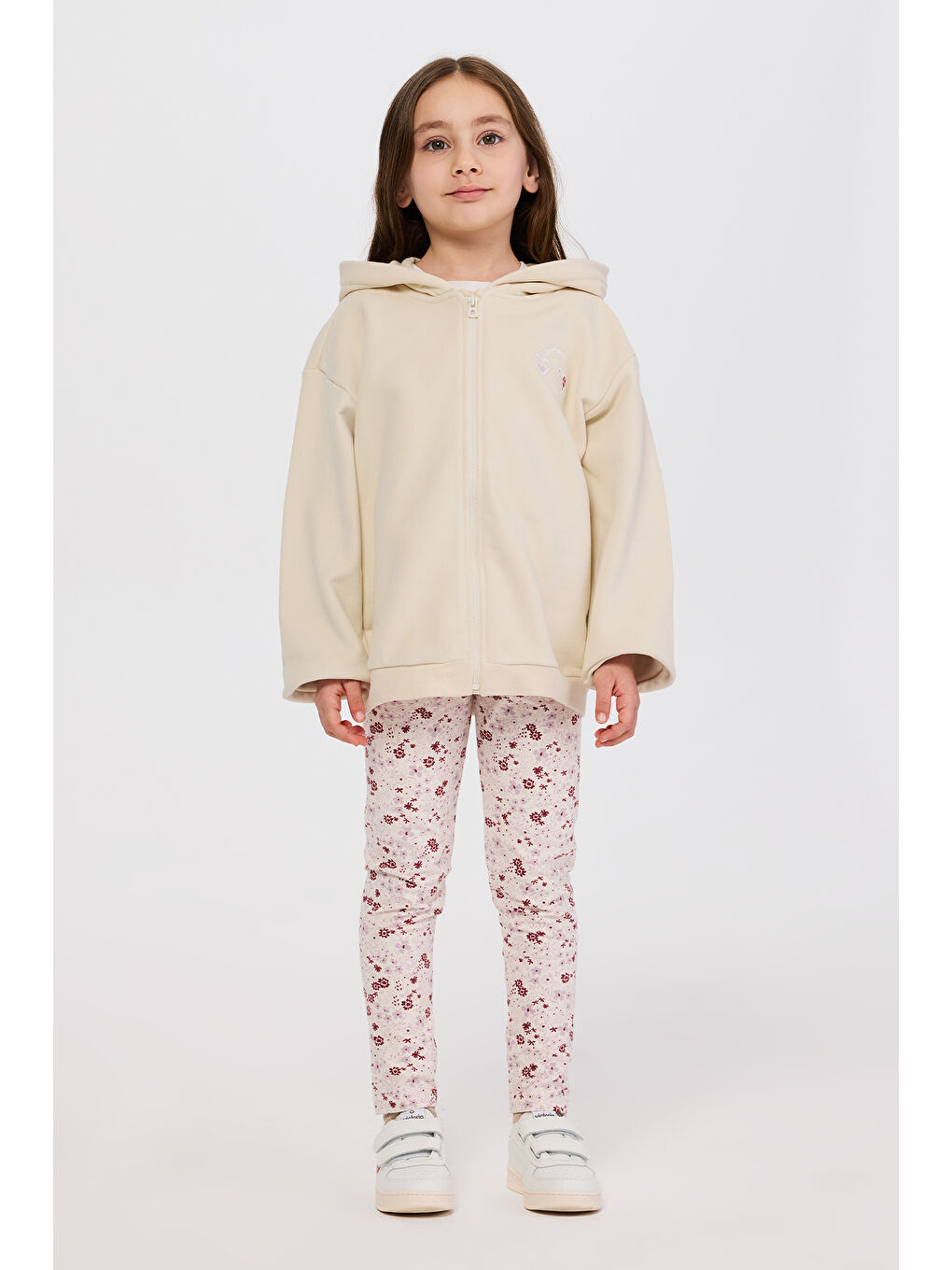 Kız Çocuk Fermuarlı Kalp Detaylı Bej Sweatshirt