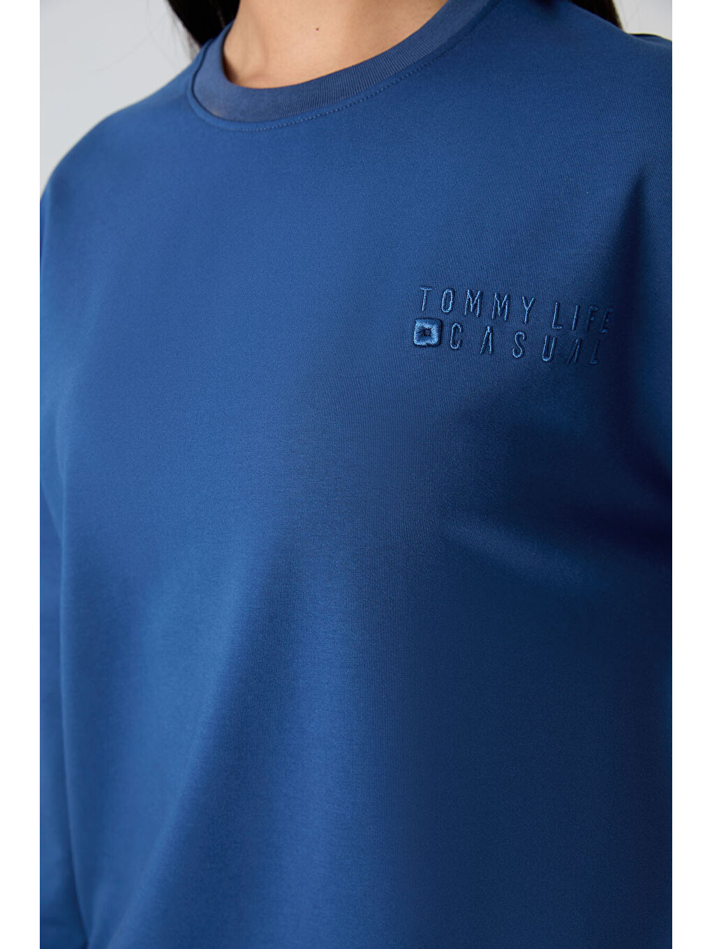 Mavi Parlament Basic Pamuklu O Yaka Oversize Lastik Paça Kadın Eşofman Takım - 95287-4