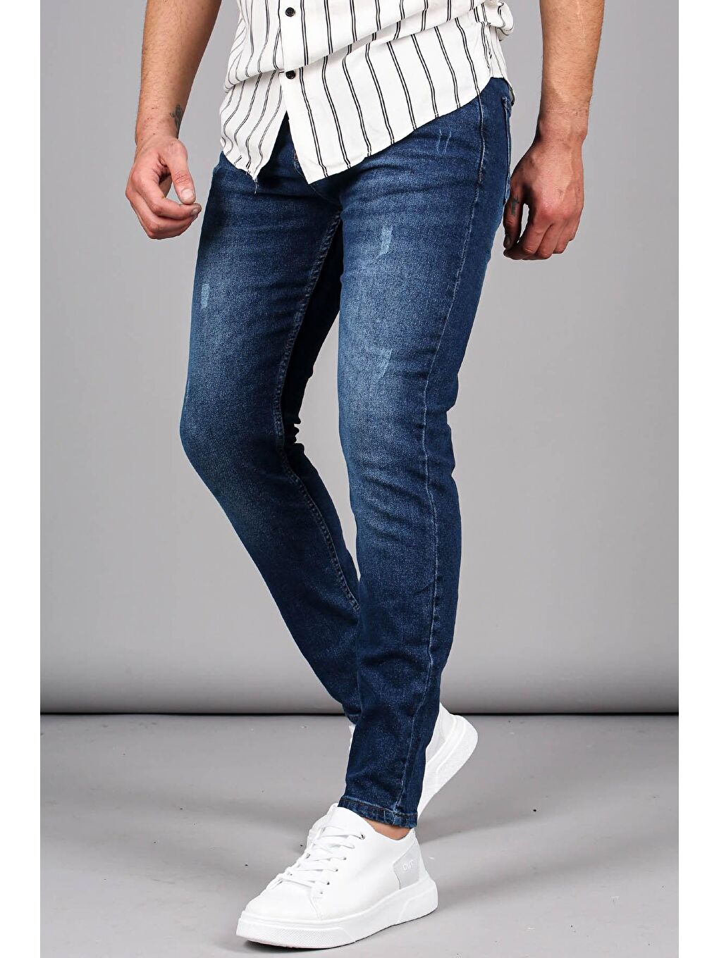 Madmext Dar Paça Rahat Kesim Erkek Mavi Jeans 6328