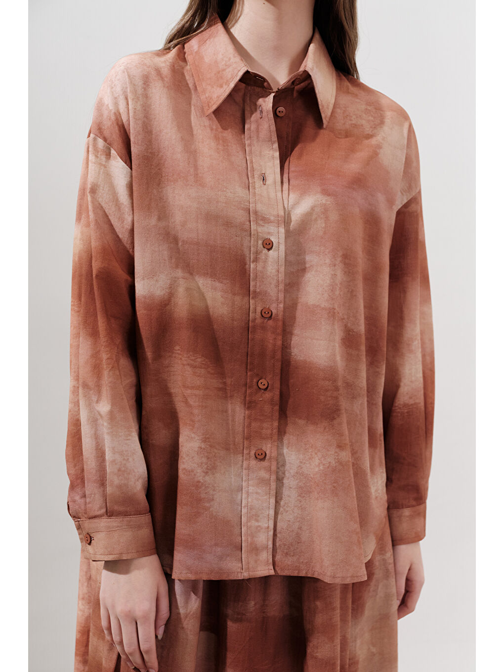 Kahverengi Desenli Pamuklu Hafif Gömlek Kiremit-2