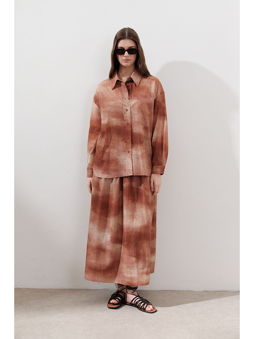 Kahverengi Desenli Pamuklu Hafif Gömlek Kiremit-4