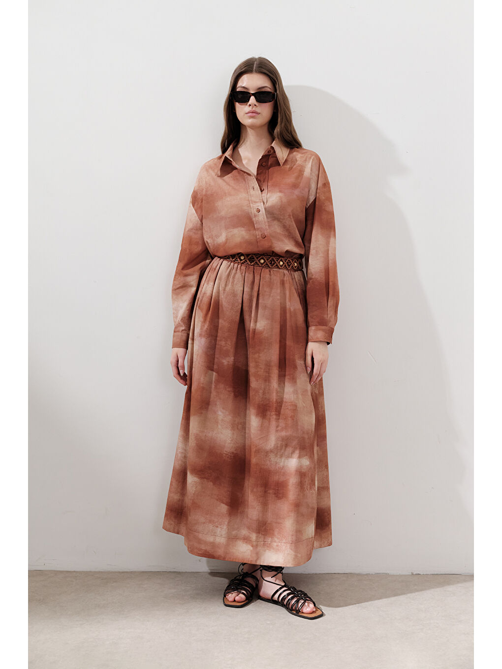 Kahverengi Desenli Pamuklu Hafif Gömlek Kiremit-5