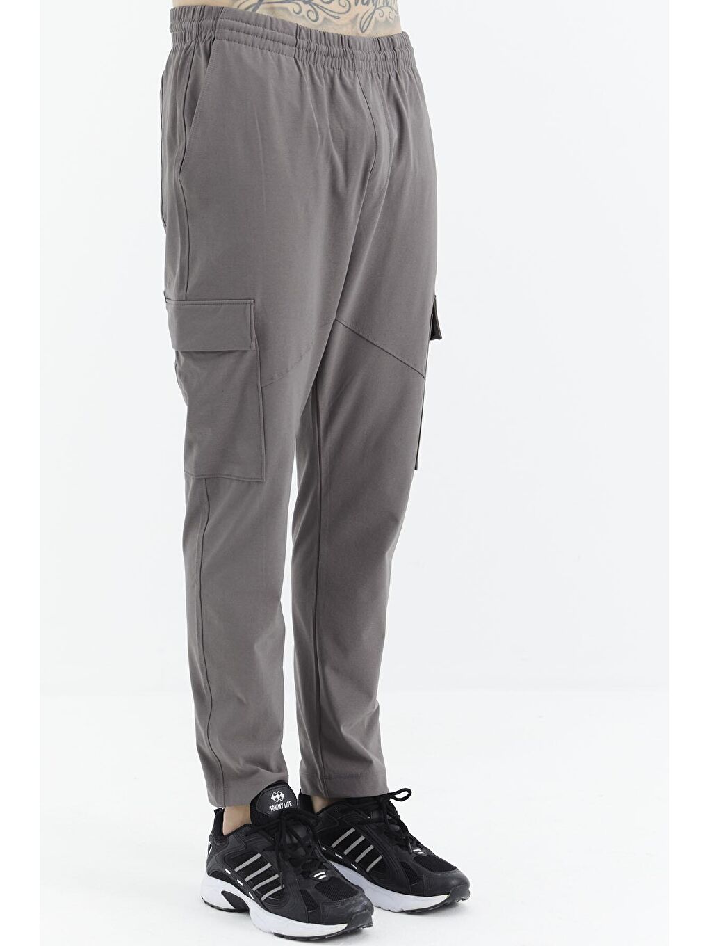 Koyu Gri Bağcıklı Cep Detaylı Rahat Kalıp Erkek Eşofman Alt - 84998-4