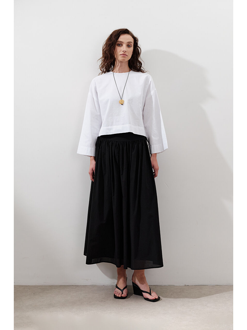 Pamuklu Crop Uzun Kol Bluz Ekru-1