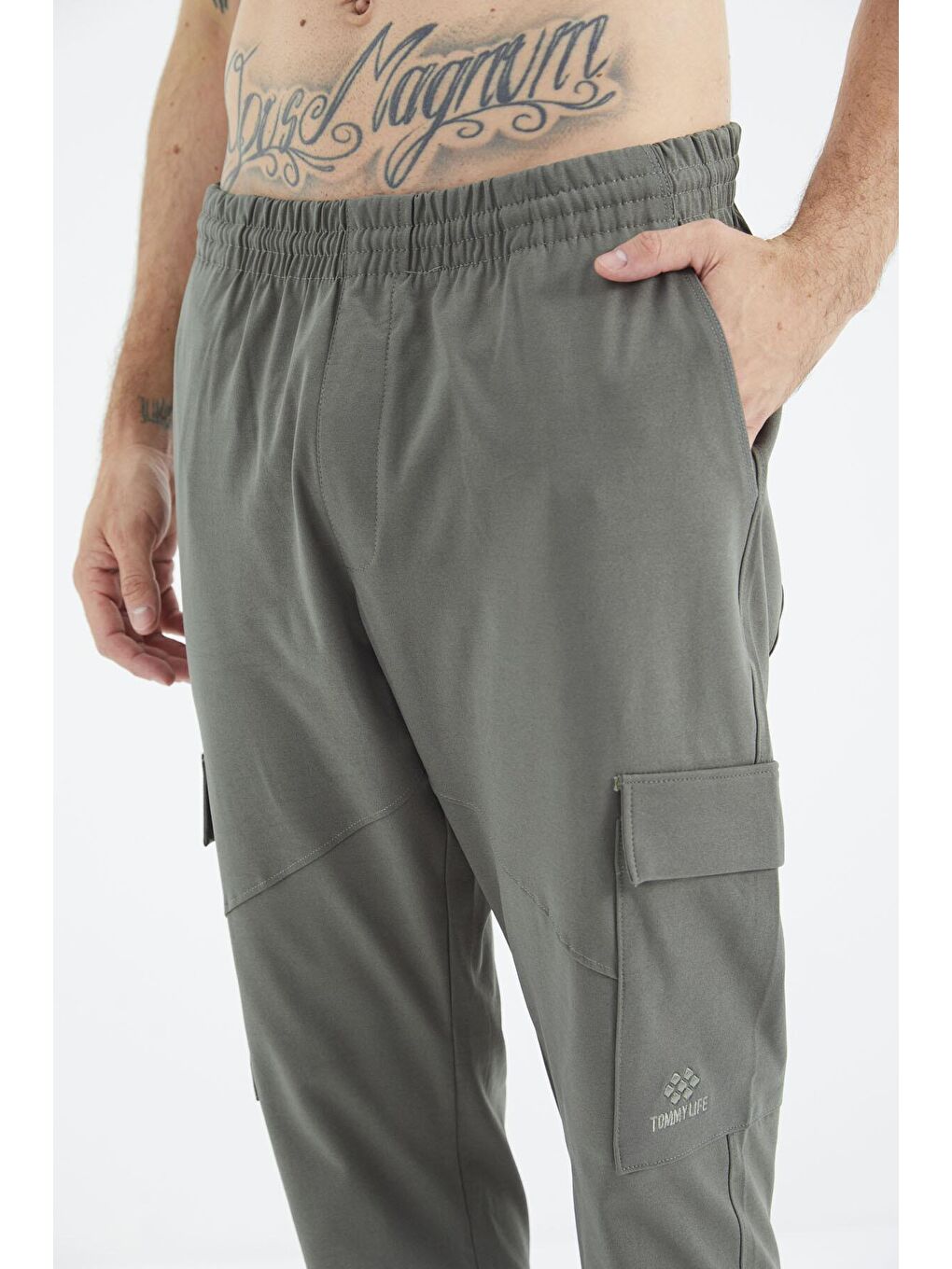 Haki Bağcıklı Cep Detaylı Rahat Kalıp Erkek Eşofman Alt - 84998-1