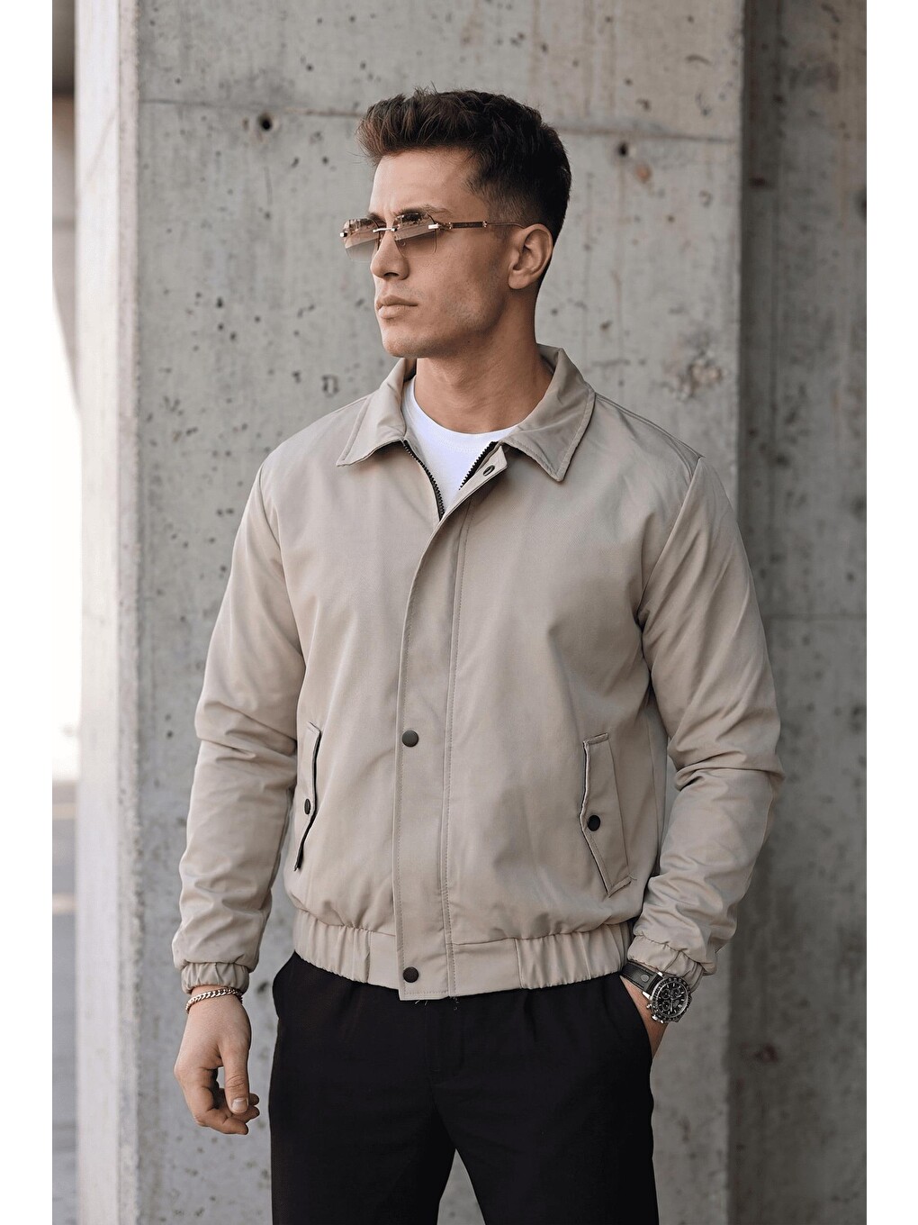 Bej Muxi Slim Fit Fermuarlı Ve Çıtçıt Korumalı Astarlı Suya Dayanıklı Erkek Mevsimlik Bomber Ceket