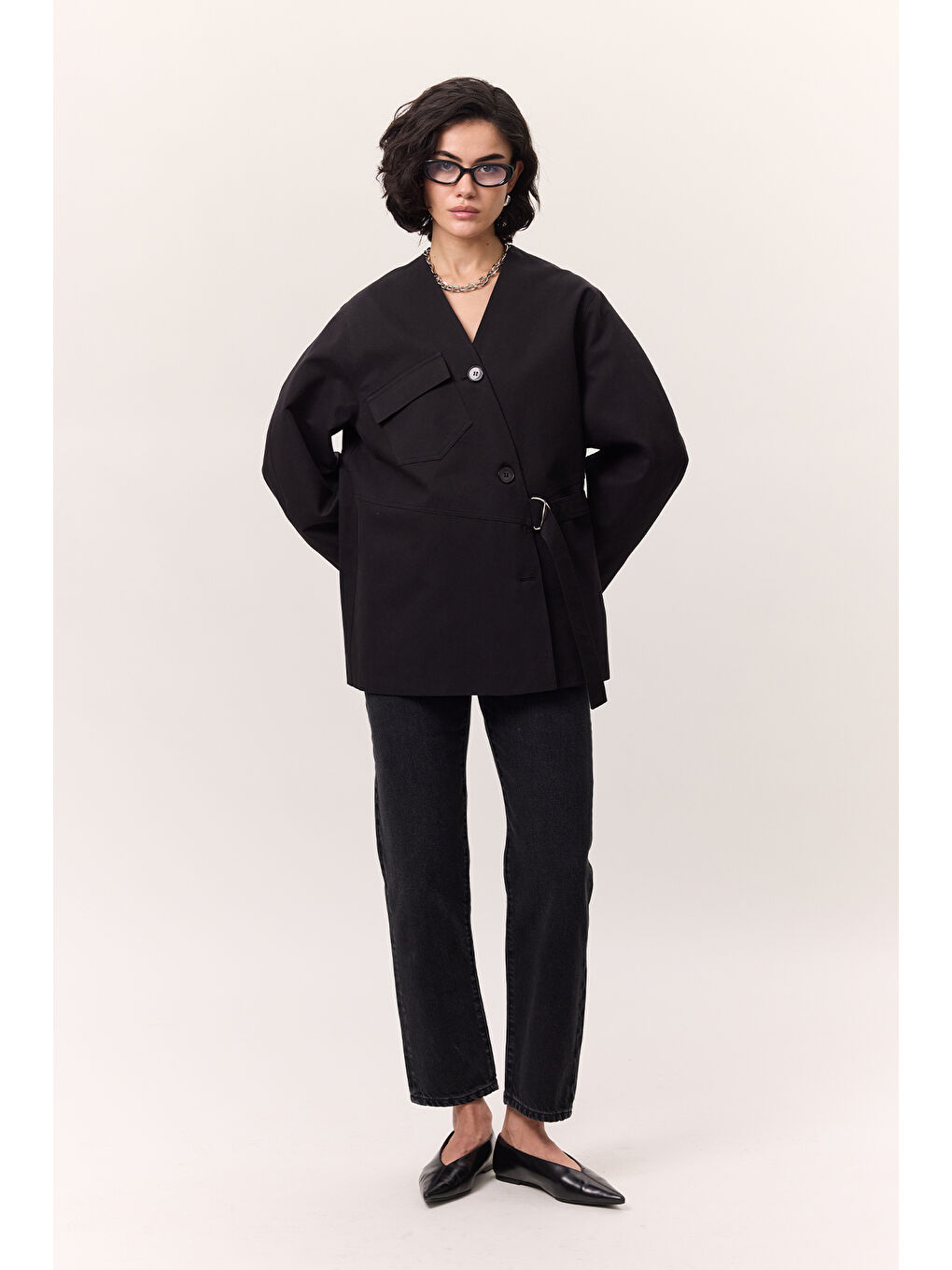 Toka Detaylı Kruvaze Tasarım Ceket Siyah-1