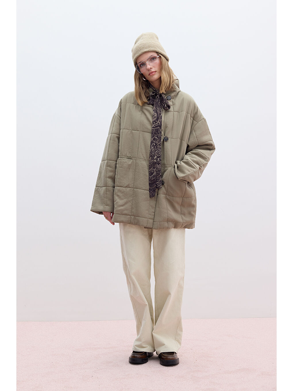 Yüksek Yaka Kapitone Mont Yeşil-2