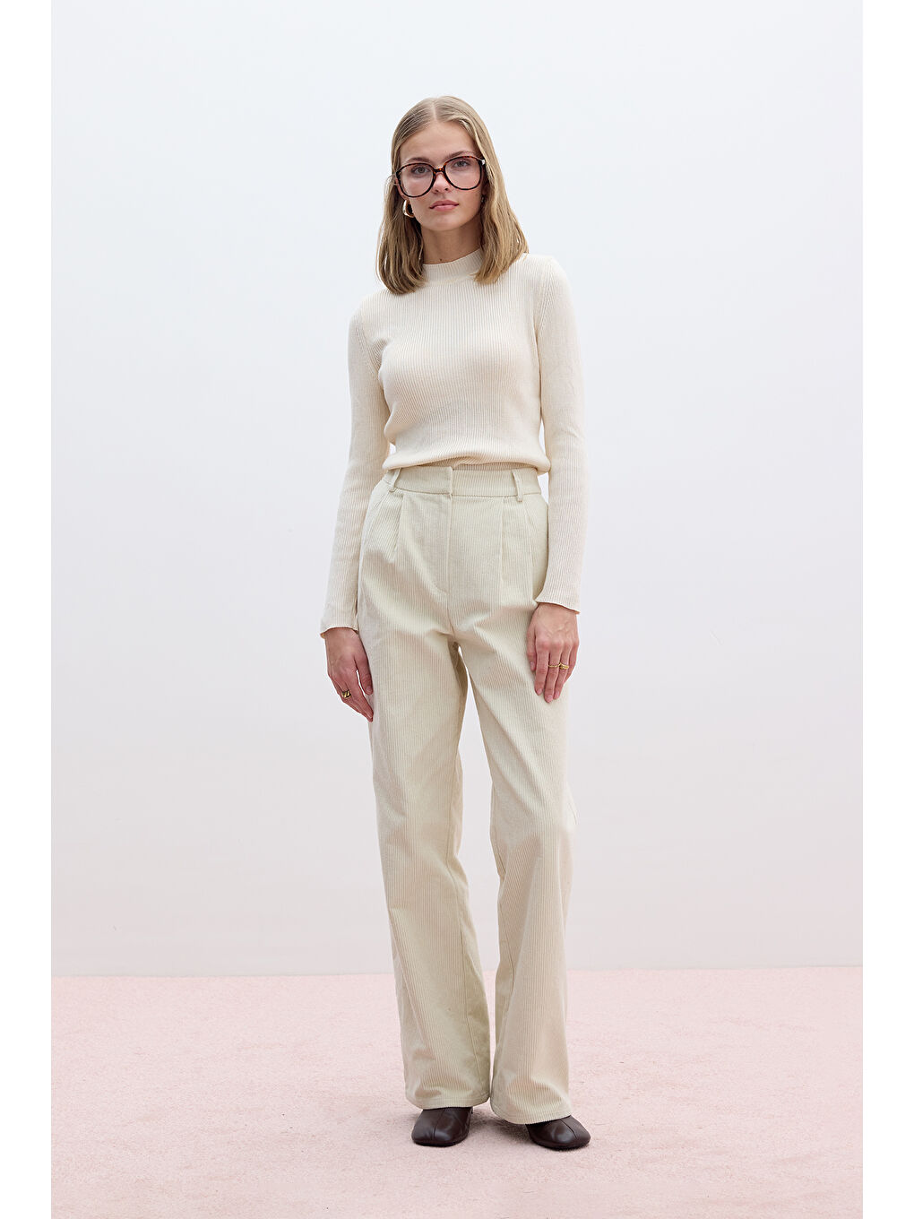 Bej Fitilli Kadife Straıght Fit Pantolon Vanilya