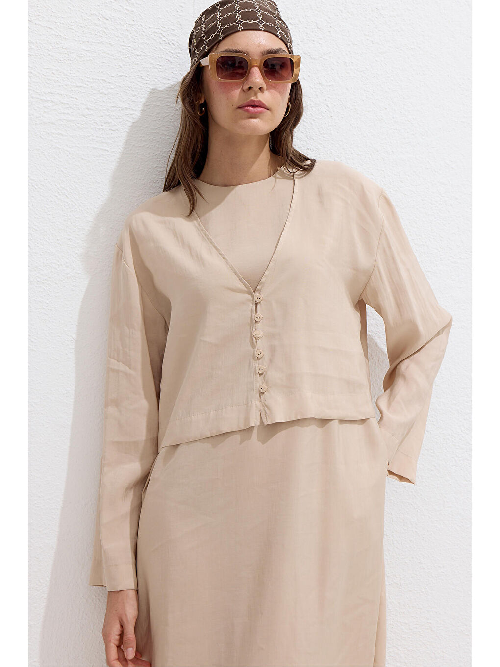 Modal Düğmeli Bluz Bej