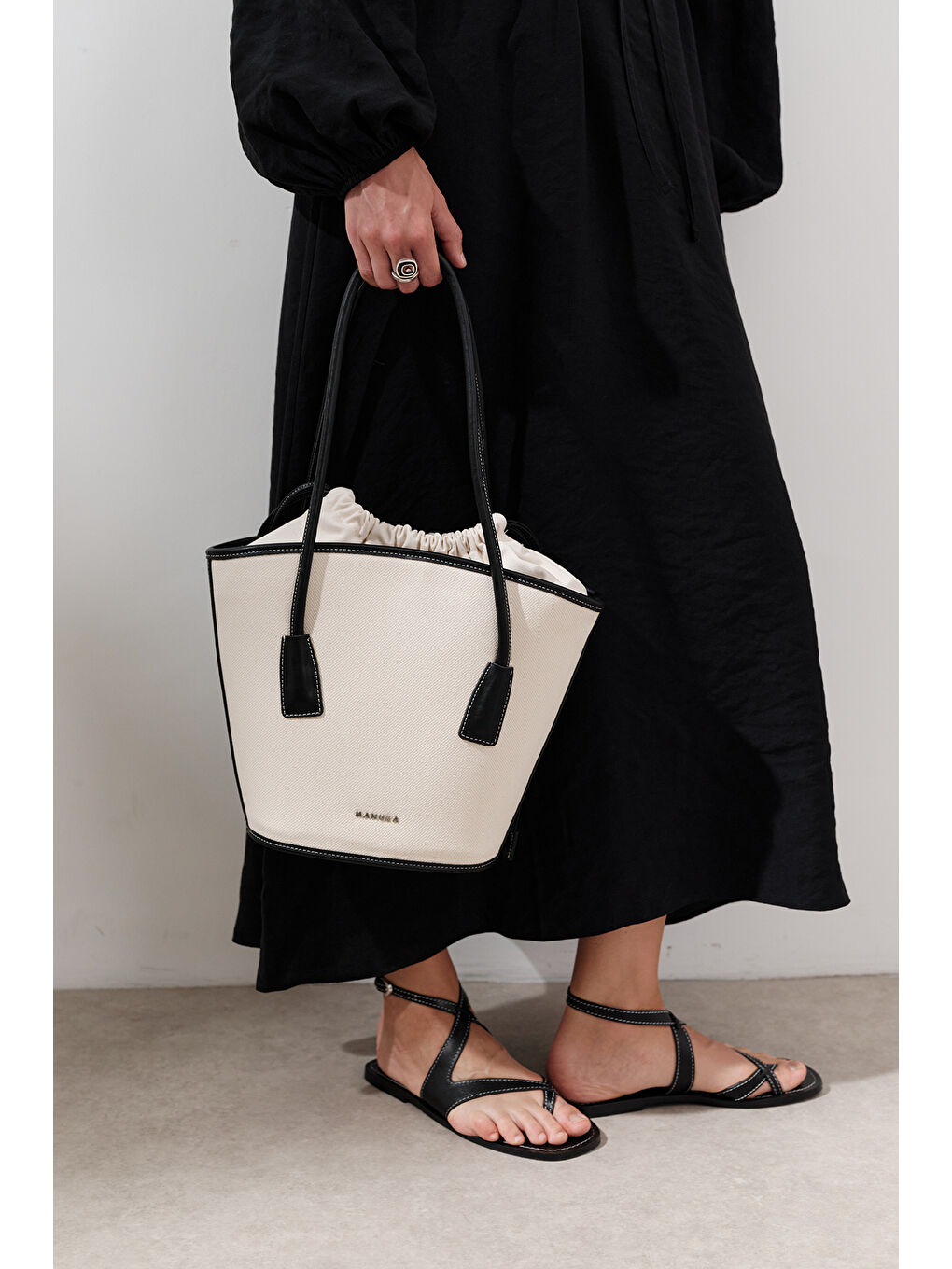 Kanvas Kova Çanta Bej-1