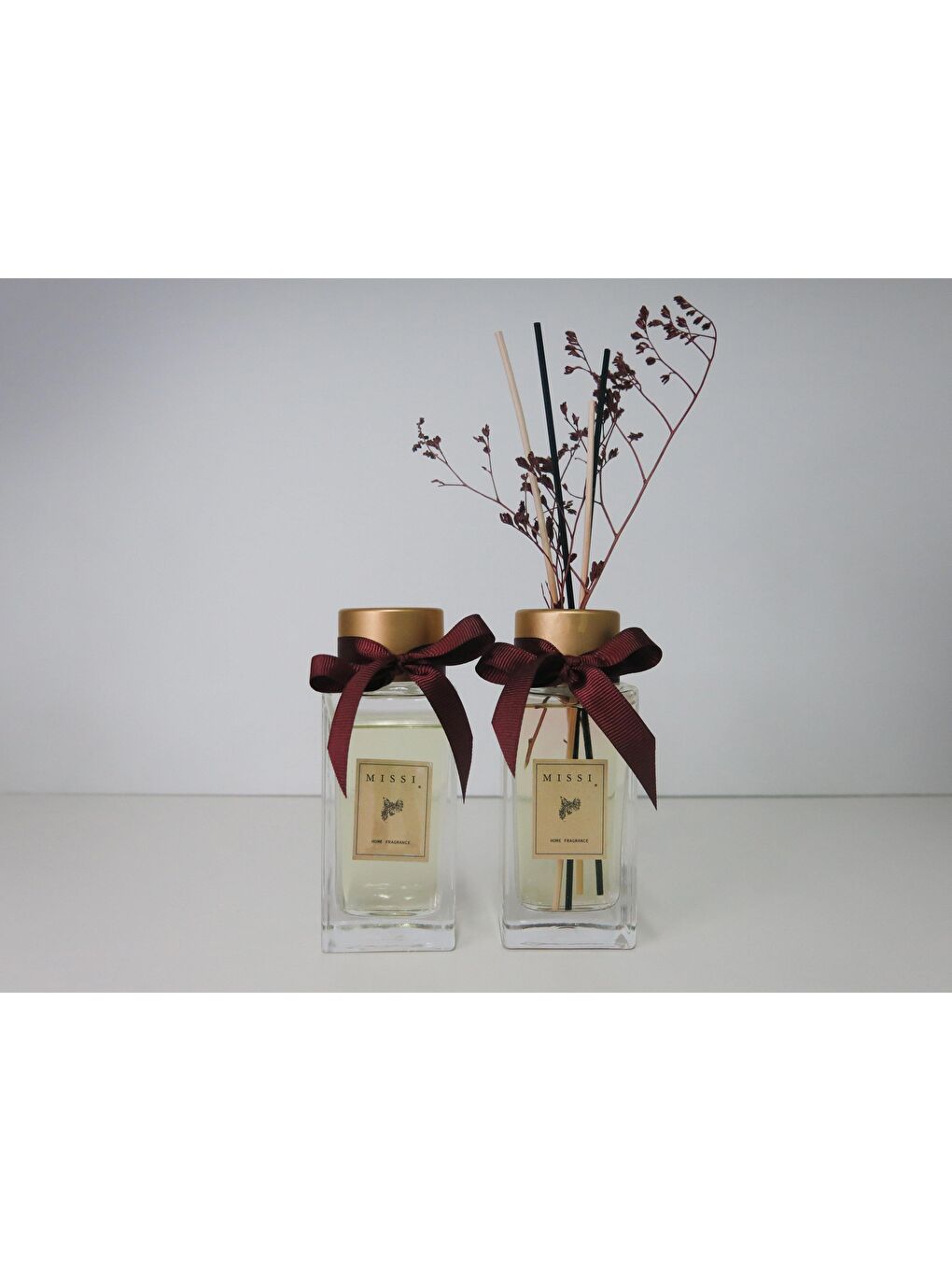 Renksiz 180 cc Kare Şişe Gardenya Oda Kokusu-1