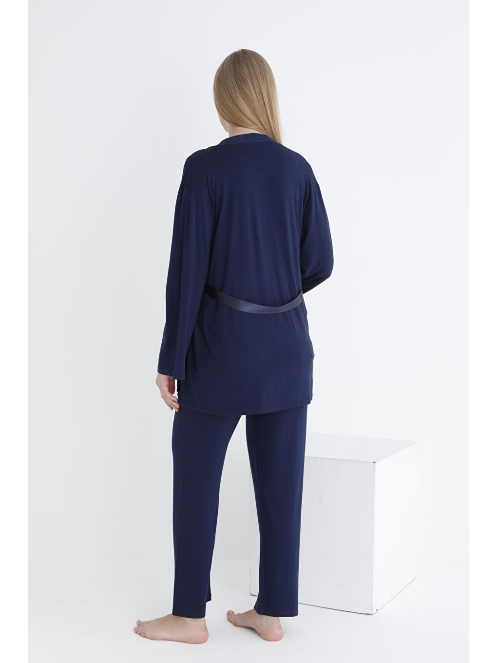 Lacivert Sabahlıklı Fırfır Detaylı Kısa Kol Emzirmeye Uygun Hamile ve Lohusa Pijama Takımı-2